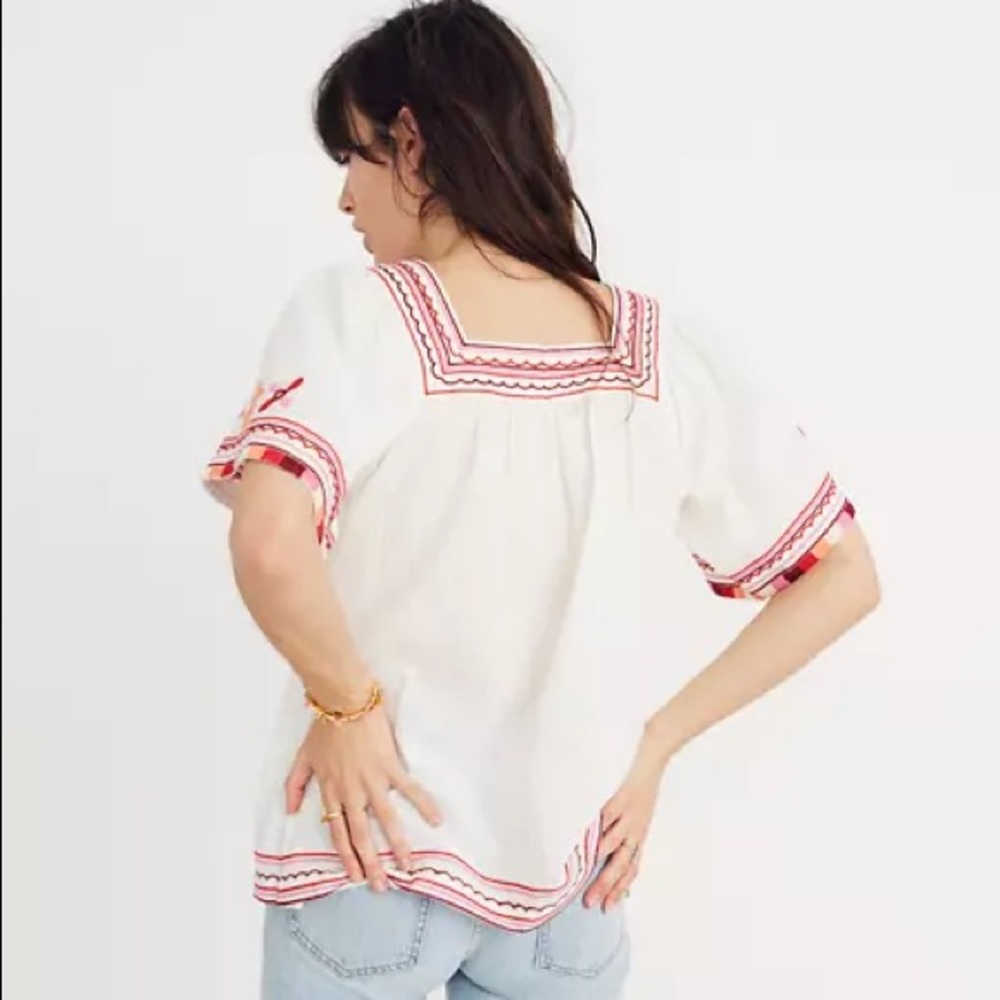 Final 🌻 
Madewell Embroidered Sand blossom blouse - Picture 3 of 7
